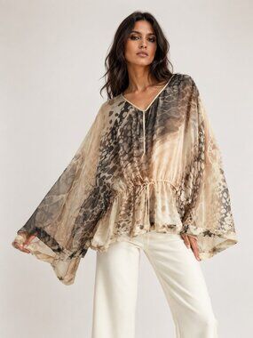 Robert Cavalli Women's Silk Cropped Animal Print Short Sleeve Cropped Blouse